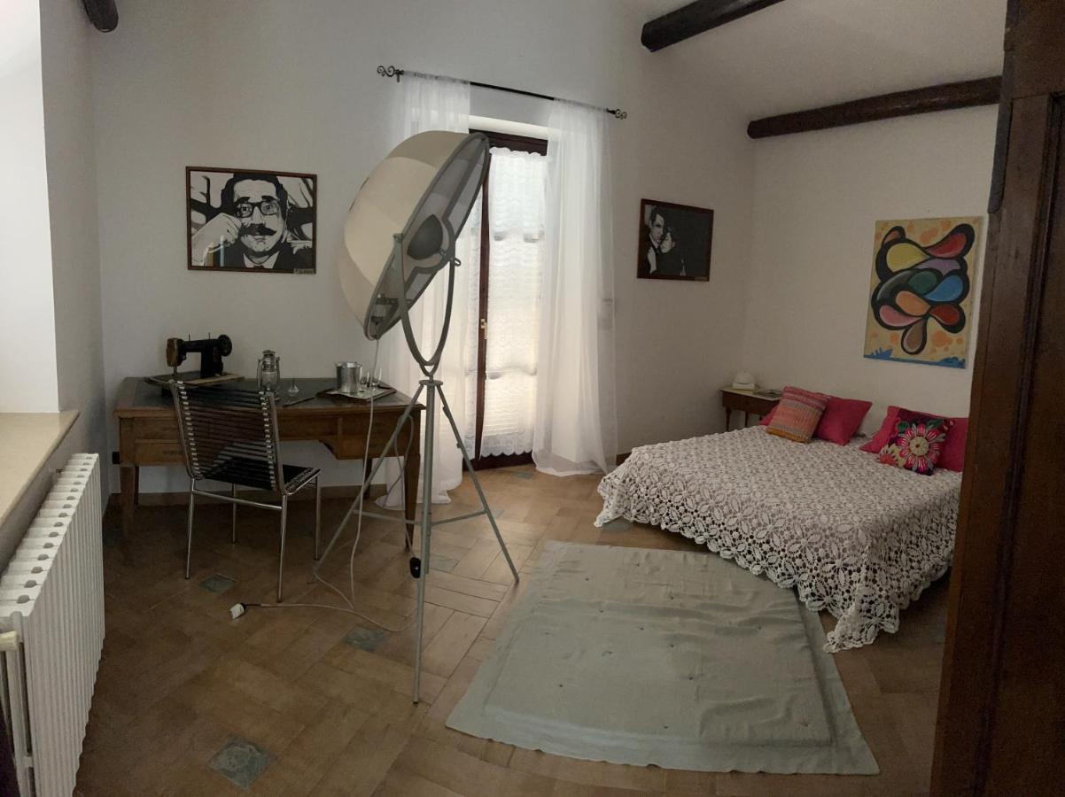 Sinilu B&B Silvi Paese Bagian luar foto