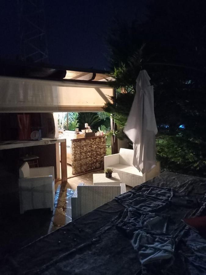 Sinilu B&B Silvi Paese Bagian luar foto