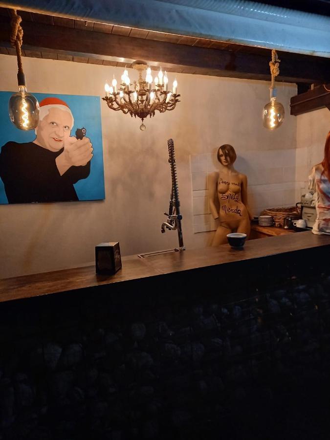 Sinilu B&B Silvi Paese Bagian luar foto